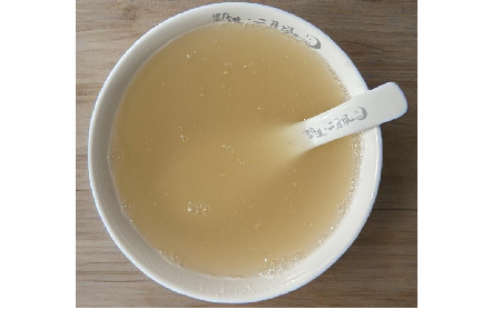 在陰雨連綿的都市，我靠這碗野生葛粉“呼吸”到了森林